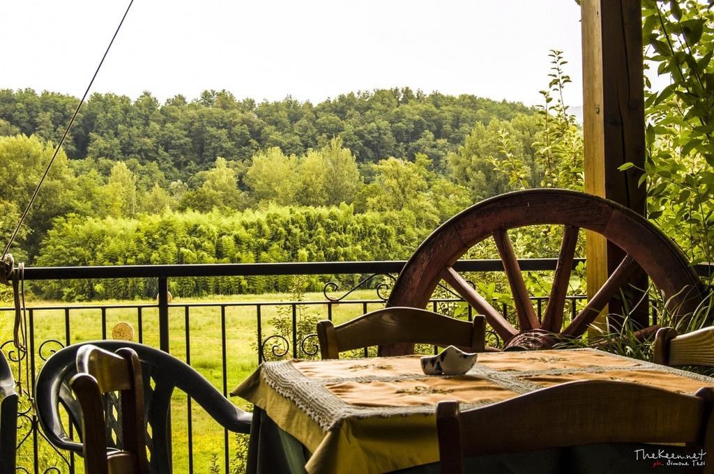 Agriturismo La Praduscella Fivizzano Exterior photo